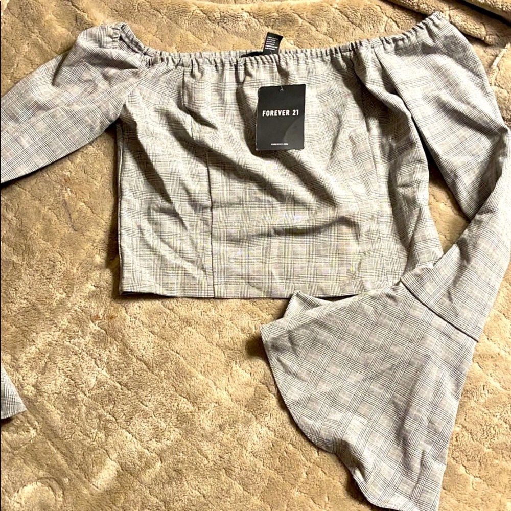 Brand new forever 21 crop top